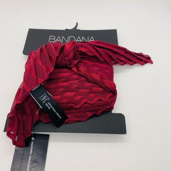 NWT Macy’s INC Neck Scarf Pleated Maroon/Wine/Burgundy - Picture 6 of 6
